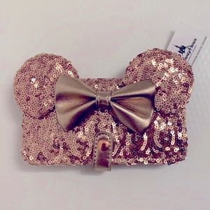 NWT Disney Rose Gold iPhone Wallet